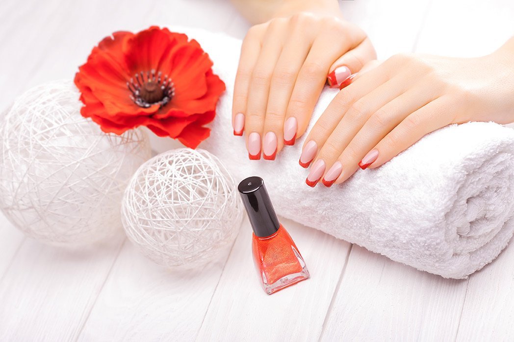 The Best Red Nail Polishes - Veronika's Blushing